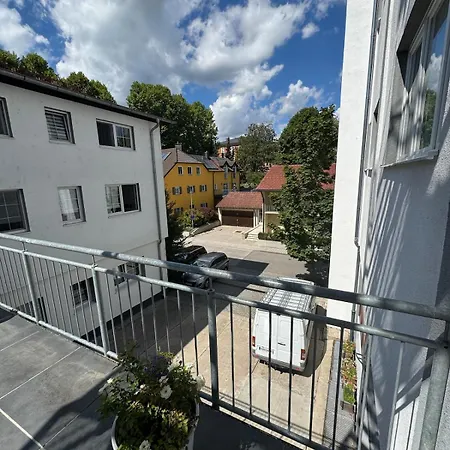Stayinn & Panorama View Apartment *